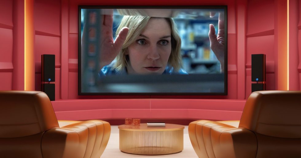 Pluribus رکورد Apple TV+ را جابه‌جا کرد؛ سریالی که همه‌چیز را تغییر داد